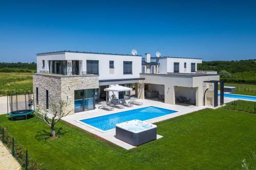 Brtonigla Villa | Villa Bella by SeeAdria Agency