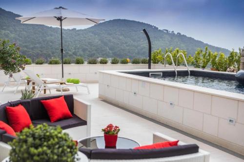 Babin Kuk Apartment | Villa Boro 3