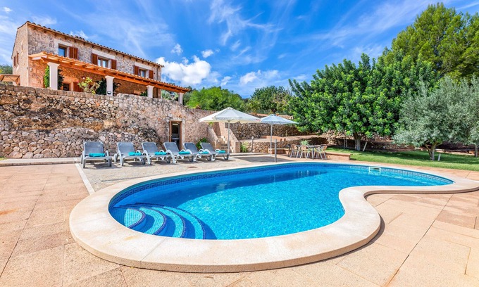 Marratxinet Villa | Villa 'Can Mirló' with Mountain View, Pool & Wi-Fi