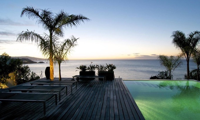 Almunecar Villa | Villa 'Casa Geniol Luxury' with Sea View, Private Pool & Wi-Fi