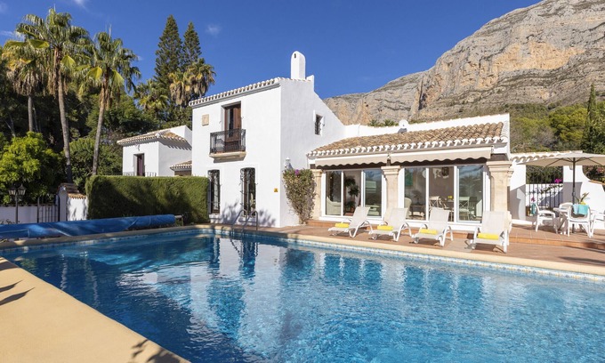 Montgo de Toscamar Villa | Villa Celestia - Secluded and serene