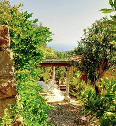 Sanremo Apartment | Villa d'Artisti