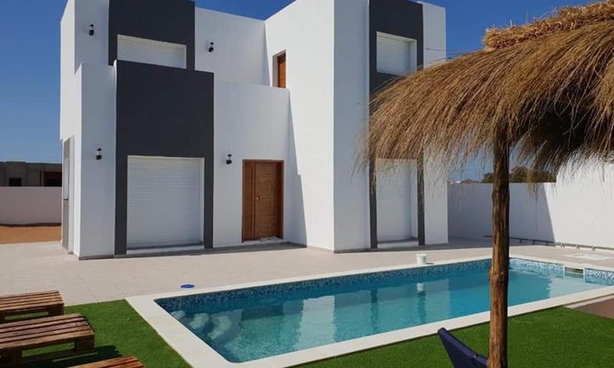 Aghir Villa | Villa de luxe avec piscine privée sans vis à vis à Djerba