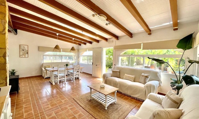 Sant Jaume d'Enveja Villa | Villa 'Delta' with Lake View, Private Pool and Wi-Fi