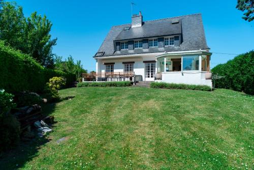Saint-Philibert House | Villa des Romarins