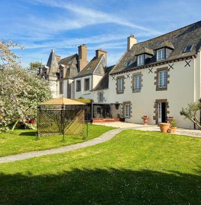 La Guymauviere-La Hulotais-La Bourelais Villa | Villa du Manoir 1685