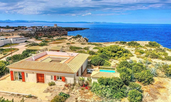 Es Pujols Villa | Villa En Formentera Con Piscina, Magnífica Ubicación