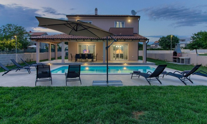 Sikici Villa | Villa Enjoy (Istria - Pula)