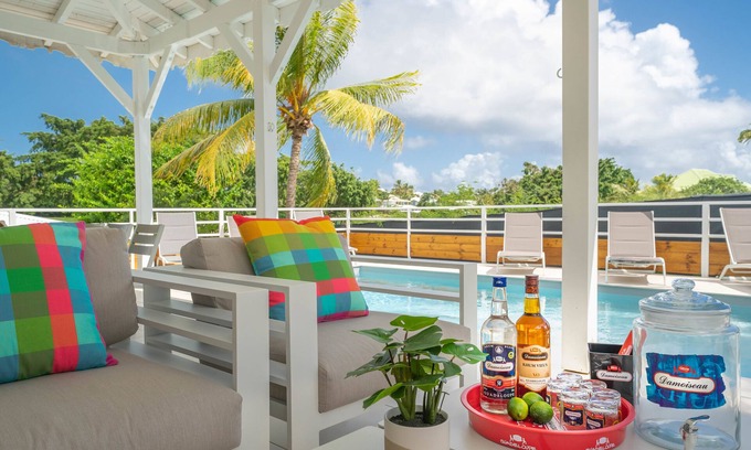 Saint-Francois Villa | Villa Green Caraibes, pool and view on the international golf of St-François