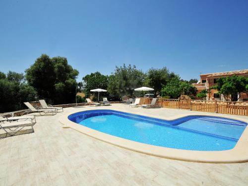 Costitx House | Villa in Costitx with Pool and Views