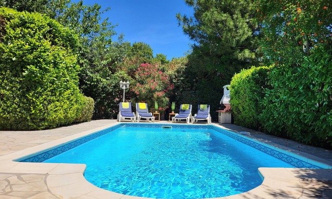 Saint-Couat-dʼAude Villa | Villa in Saint-Couat with Private Pool