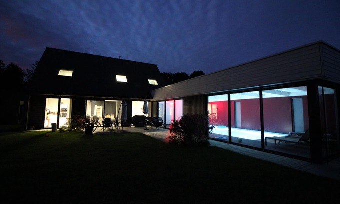 Fouesnant Villa | Villa indoor pool, South Brittany