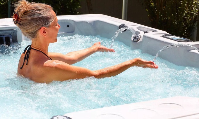 Lanzac Villa | Villa, jacuzzi, independent, 2 bathrooms 6 persons