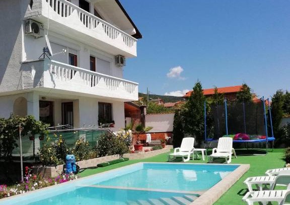Intsaraki Villa | Villa Kalina