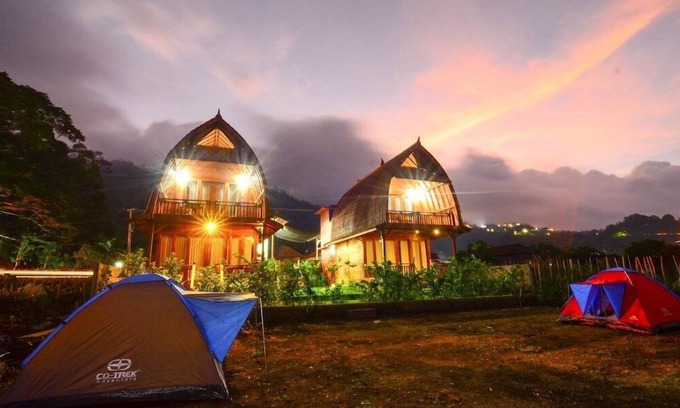 Kedisan Bed & Breakfast | Villa Kedisan Lake View Kintamani
