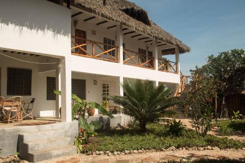 Paje Bed & Breakfast | Villa Kiota