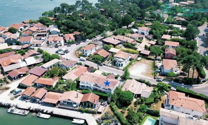 Piraillan Apartment | Villa La Conche Vue, south-facing terrace, beautiful view