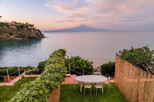 Costa Saracena-Castelluccio Villa | VILLA LA VISTA - BAIA DEL GAMBERO
