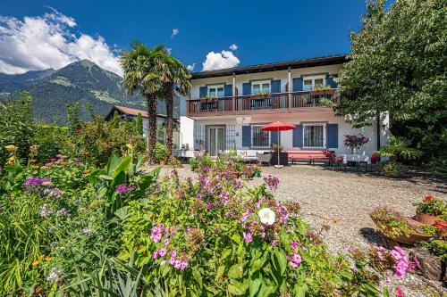 Tirolo Apartment | Villa Ladurner
