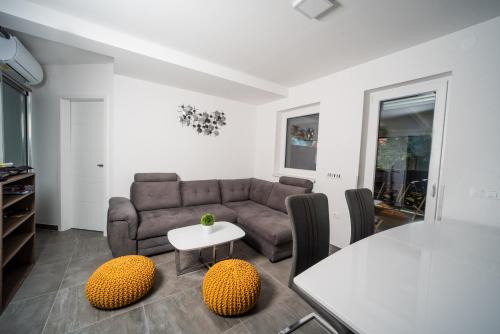 Terme Catez Villa | Villa Lara Terme Čatež 6 Thermal Riviera Tickets