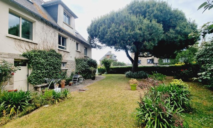 Saint-Ideuc House | Villa les mouettes, au bord de la mer.