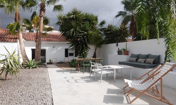 Arona Cottage | Villa Maria, banana plantation at Palm Mar