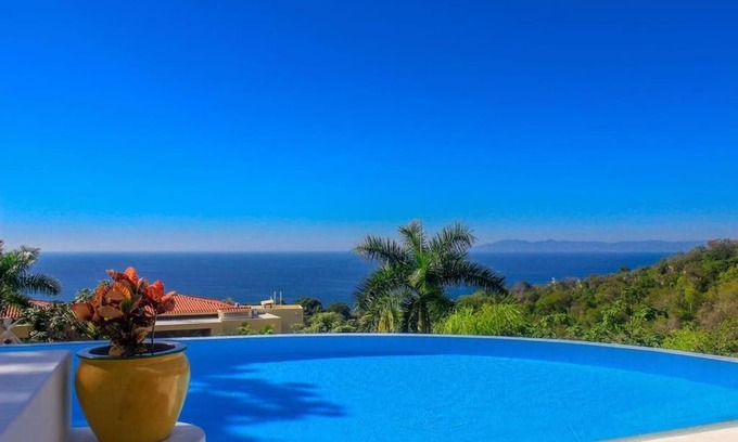 South Shore Hotel Area Villa | Villa Mozzafiato Private Resort with Full Staff and Heated Pool