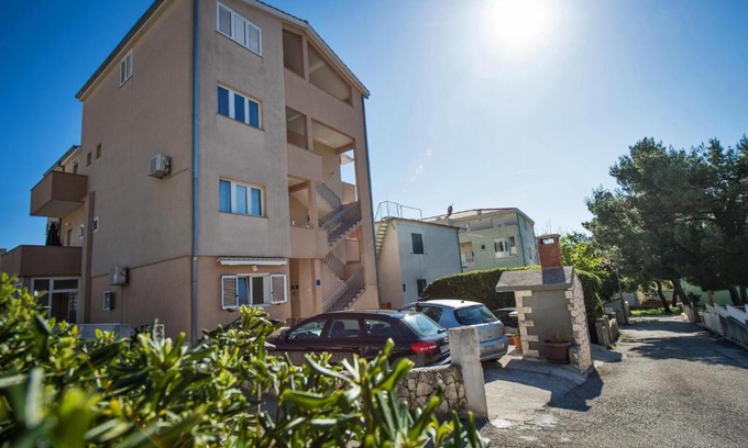 Baska Voda Apartment | Villa Nedo