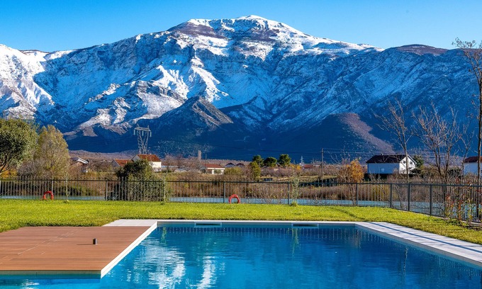 Mostar Villa | Villa Nera - Etwa