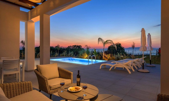 Theologos Villa | Villa Panaxia Votsalo