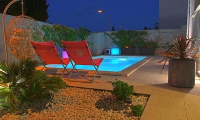 Lunel Villa | ViLLa PaRadiS - Tout Confort - Piscine