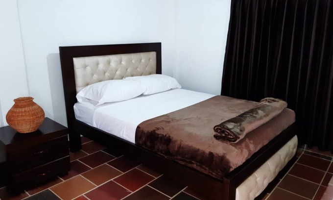 Guadalupe House | Villa Paulina , Un Lugar Tranquilo en Medio de la Belleza del Campo