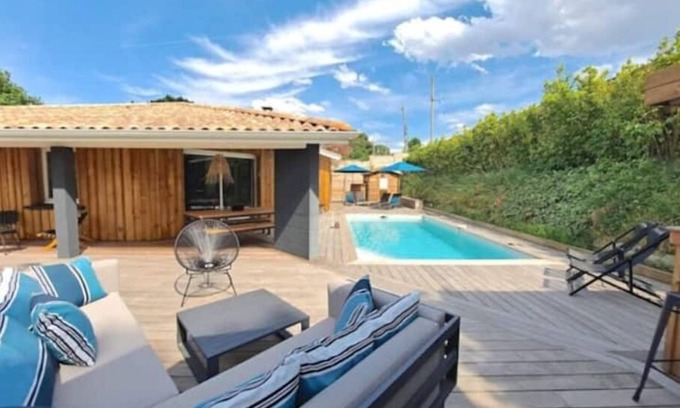 La Teste-de-Buch Villa | Villa Proche Golf D'arcachon Avec Piscine Chauffée