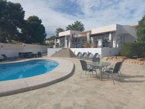 Casas de Torrat House | Villa Pura Vida