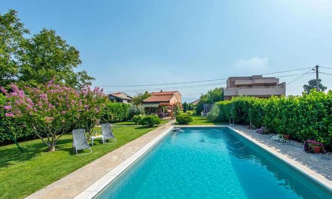 Blagaj Villa | Villa Queen's Garden
