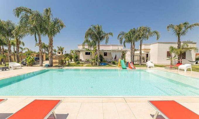 Melissano Villa | Villa Radici: A welcoming one-story villa situated a few minutes from the town center, with Free WI-FI.