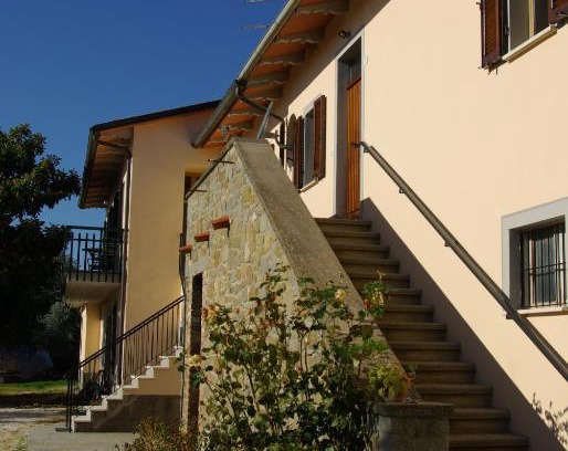 Tuoro sul Trasimeno Apartment | Villa Roccaccia