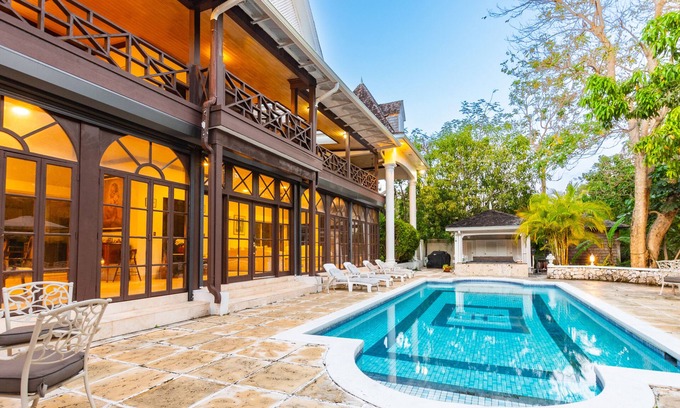 Lyford Cay House | Villa Romana at Lyford Cay Nassau - Private Pool