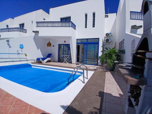 Playa Blanca Villa | villa sabida, Lanzarote