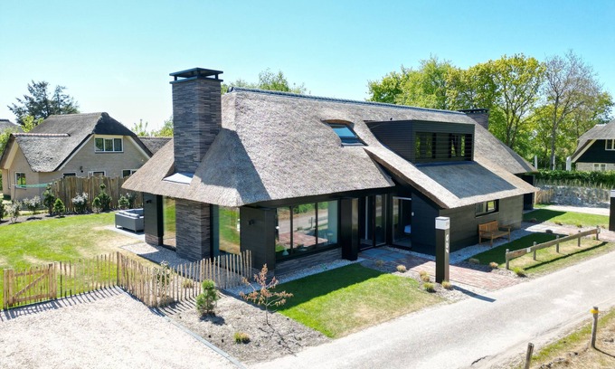 Ballum House | Villa Sea is a luxus 6p Holidayhome on Ameland