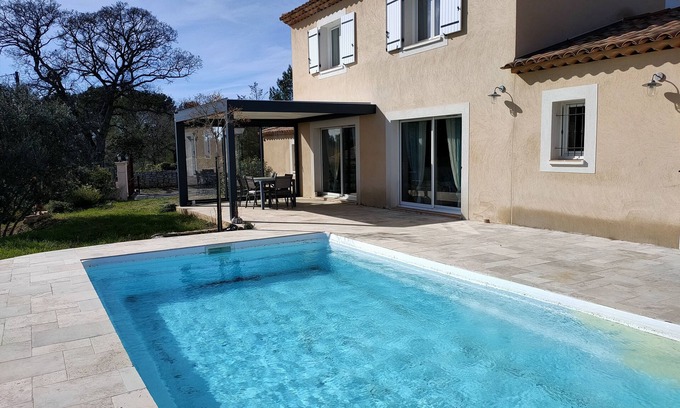 Trans-en-Provence House | Villa sur Jardin Clos, Piscine et Terrasses, 7 Couchages, Environnement Calme