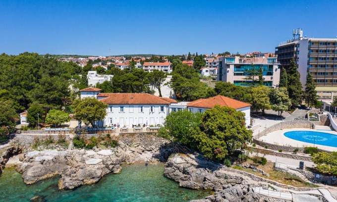 Krk Hotel | Villa Tamaris - Hotel Resort Dražica