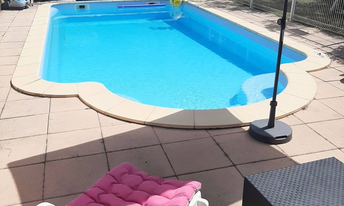 Alleins Villa | Villa Tout Confort Avec Piscine Privée