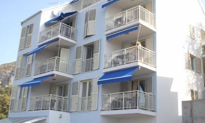 Milna Apartment | Villa Tudor