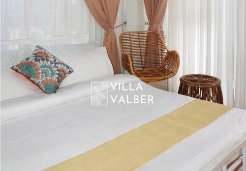 Nasugbu Villa | Villa Valber
