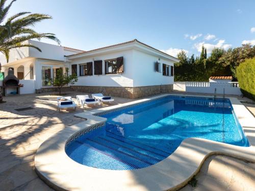 Les Tres Cales Villa | Villa Villa Dorada by Interhome