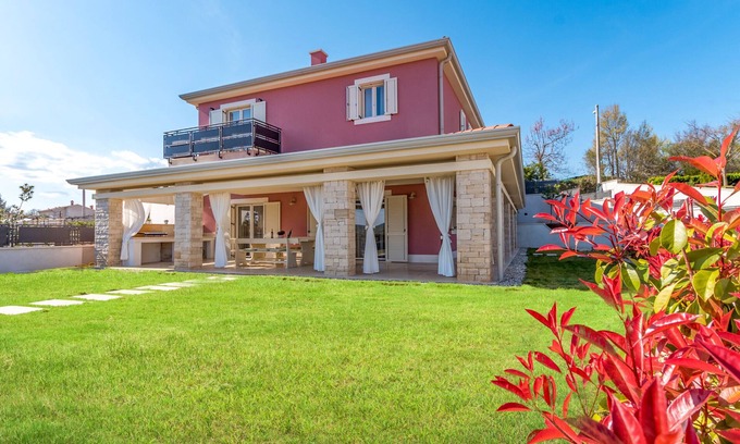Vinez Ski Chalet | Villa Violetta