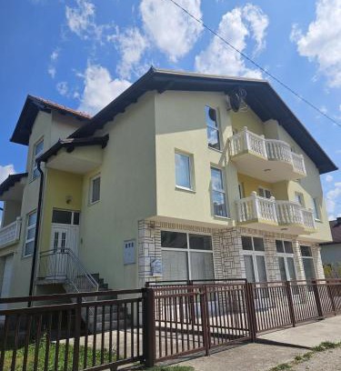 Sumece Apartment | Villa Voljička