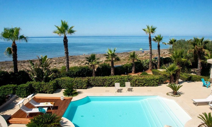 Torre Suda Villa | Villa White Dahlia - 10 PAX with pool and sea view
