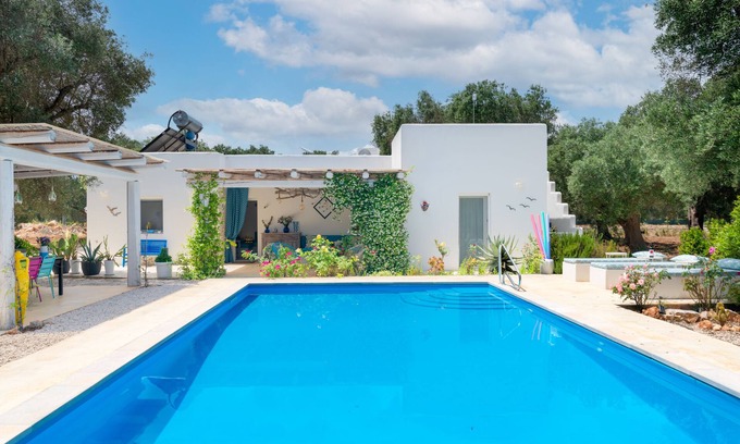 San Vito dei Normanni Villa | VILLA WITH POOL IN POUILLES